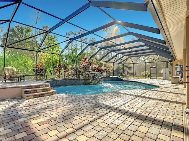 4240 5th AVE SW, Naples, FL 34119