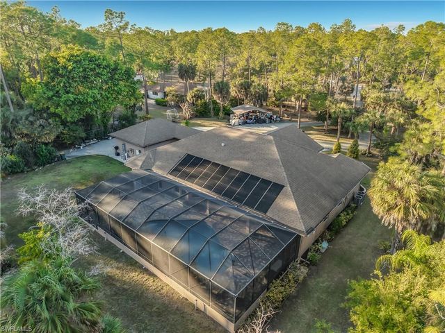 4240 5th AVE SW, Naples, FL 34119