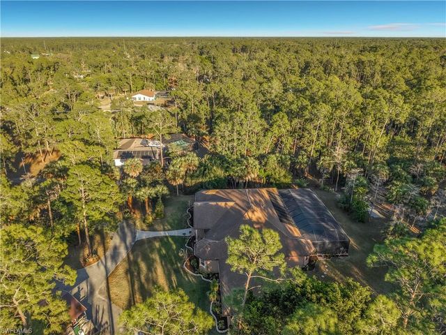 4240 5th AVE SW, Naples, FL 34119