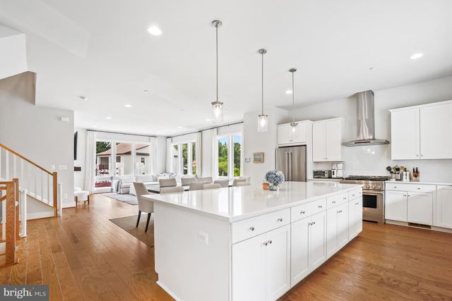 9775 SANVITALIA ST, Bethesda, MD 20817