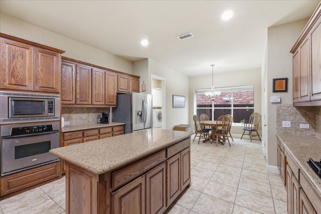 1019 Hot Springs Drive, Allen, TX 75013