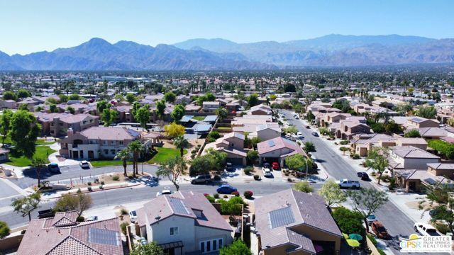 74569 Falcon Lane, Palm Desert, CA 92260