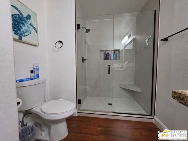 74569 Falcon Lane, Palm Desert, CA 92260