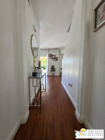 74569 Falcon Lane, Palm Desert, CA 92260