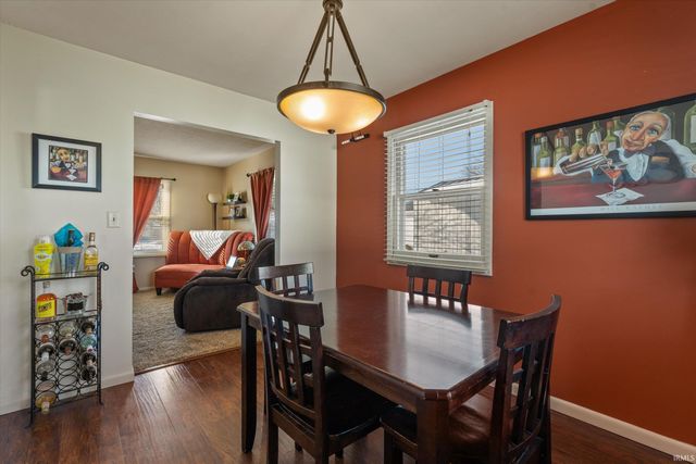 1473 Cambridge Drive, South Bend, IN 46614