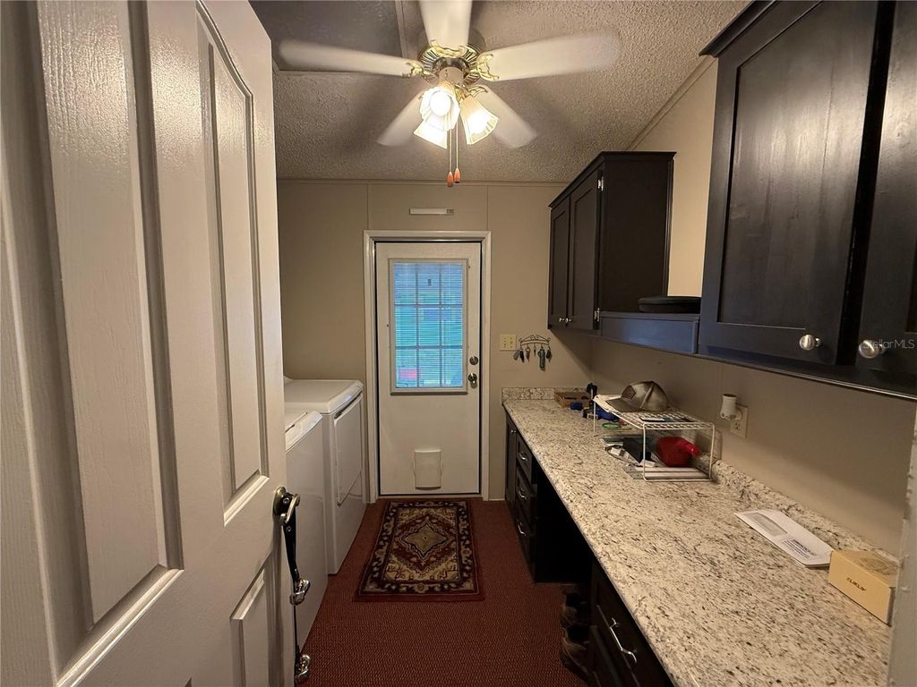 Image 20 of property listing at 807 OAK BOULEVARD, Wildwood, FL 34785