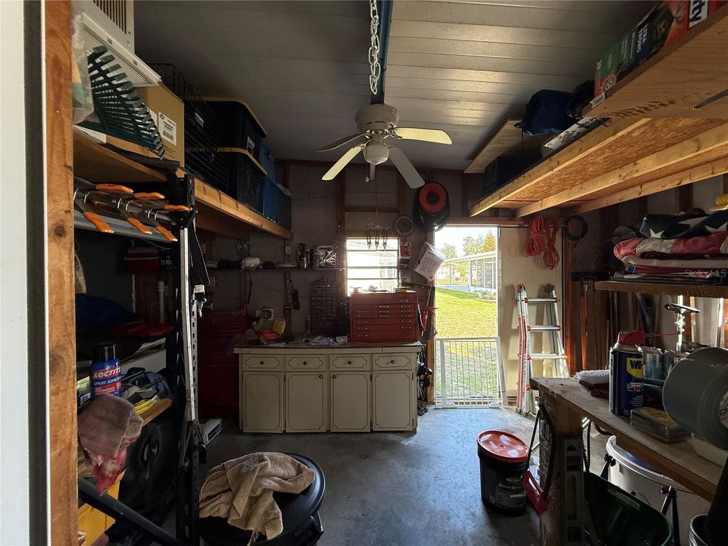 Image 22 of property listing at 807 OAK BOULEVARD, Wildwood, FL 34785