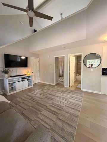 115 Main St, Gold Run, CA 95717