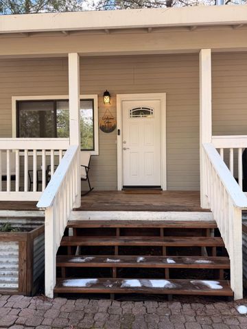 115 Main St, Gold Run, CA 95717