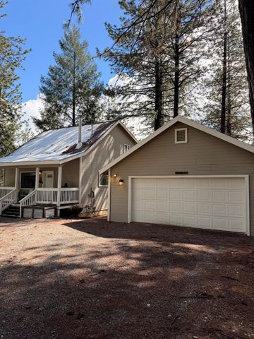 115 Main St, Gold Run, CA 95717