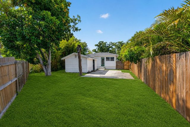 3030 10TH AVENUE N, St Petersburg, FL 33701