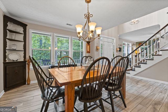 319 Le Paradis Boulevard, Sharpsburg, GA 30277
