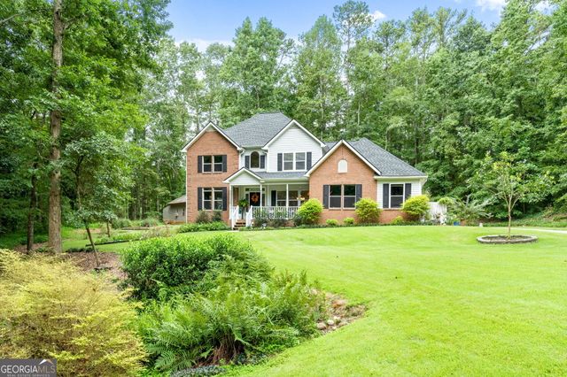 319 Le Paradis Boulevard, Sharpsburg, GA 30277