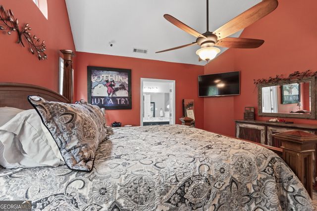 319 Le Paradis Boulevard, Sharpsburg, GA 30277
