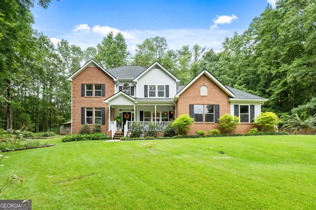 319 Le Paradis Boulevard, Sharpsburg, GA 30277