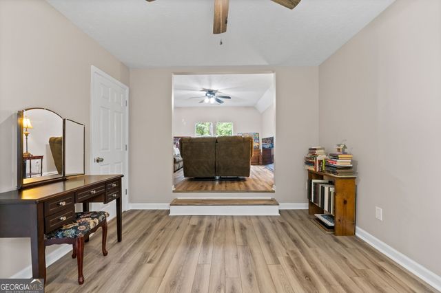 319 Le Paradis Boulevard, Sharpsburg, GA 30277