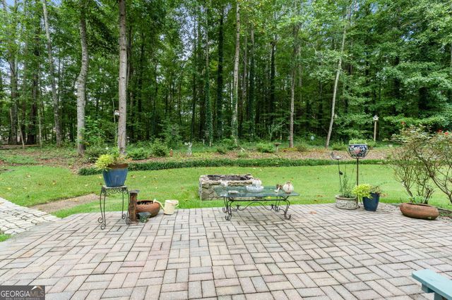 319 Le Paradis Boulevard, Sharpsburg, GA 30277