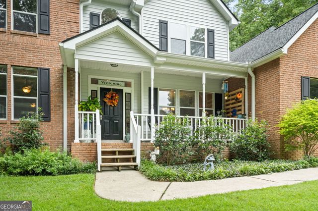 319 Le Paradis Boulevard, Sharpsburg, GA 30277