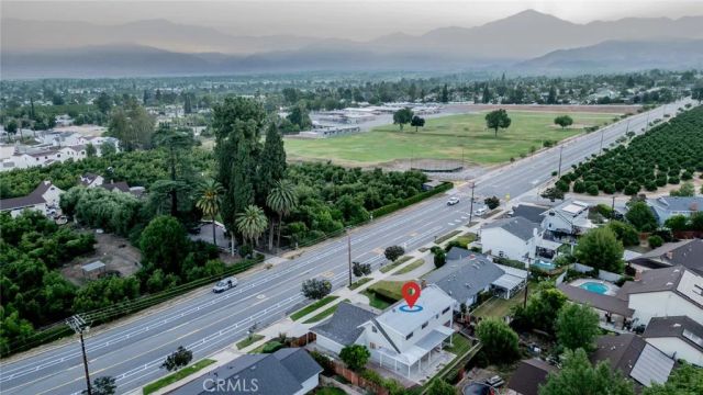 1426 5th, Redlands, CA 92374