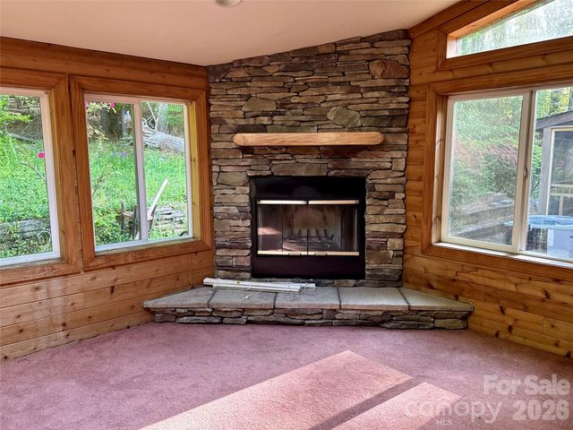 44 Sagebrush Circle, Etowah, NC 28729