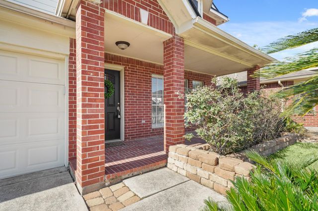 26907 Castlecliff Lane, Kingwood, TX 77339