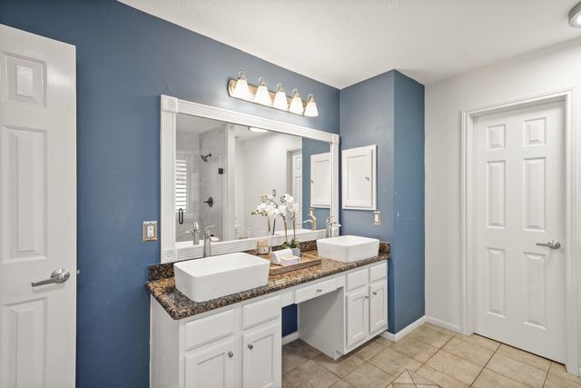 26907 Castlecliff Lane, Kingwood, TX 77339