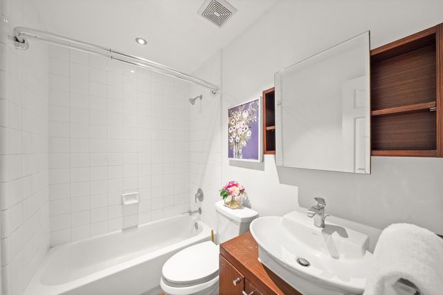 26907 Castlecliff Lane, Kingwood, TX 77339