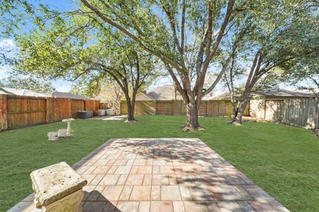 26907 Castlecliff Lane, Kingwood, TX 77339