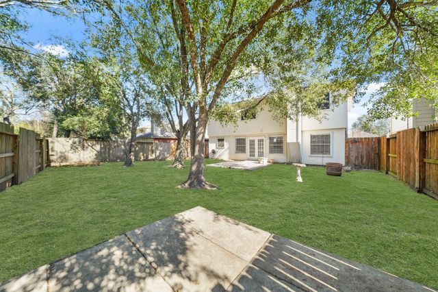 26907 Castlecliff Lane, Kingwood, TX 77339