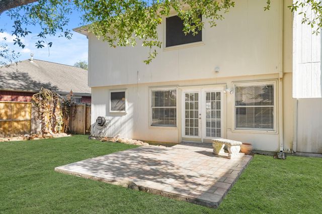 26907 Castlecliff Lane, Kingwood, TX 77339