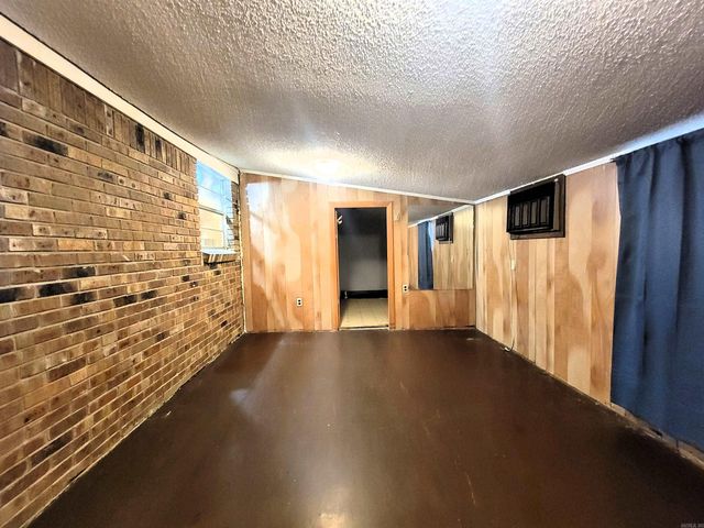 204 Wildwood, White Hall, AR 71602