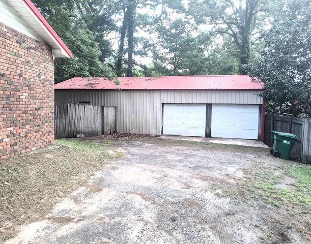 204 Wildwood, White Hall, AR 71602