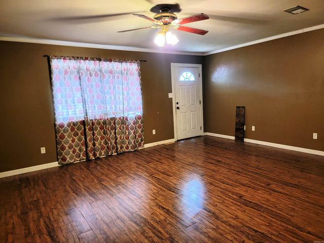 204 Wildwood, White Hall, AR 71602