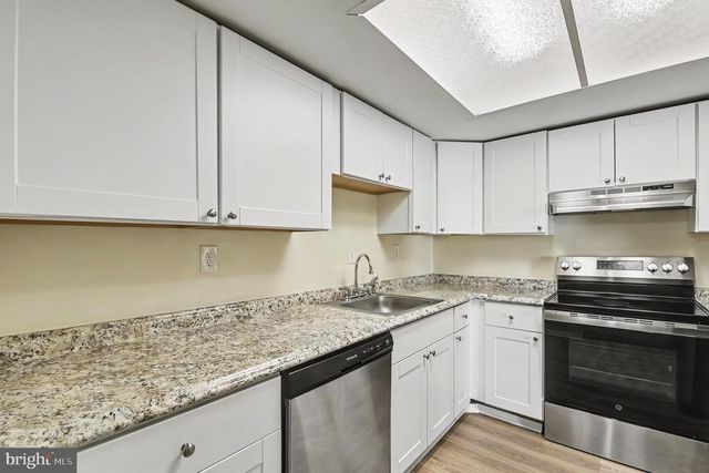 683 TOWNE CENTER DR, Joppa, MD 21085