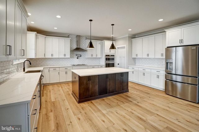 211 ESTES LN, Mineral, VA 23117