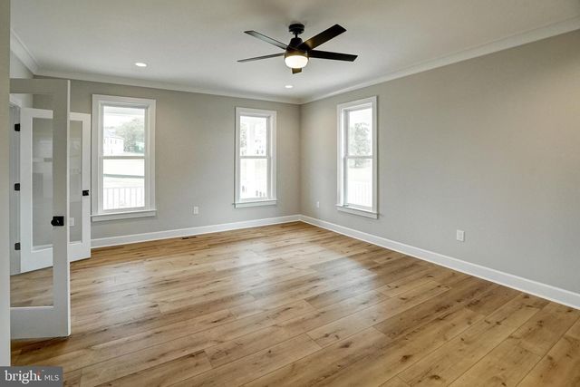 211 ESTES LN, Mineral, VA 23117