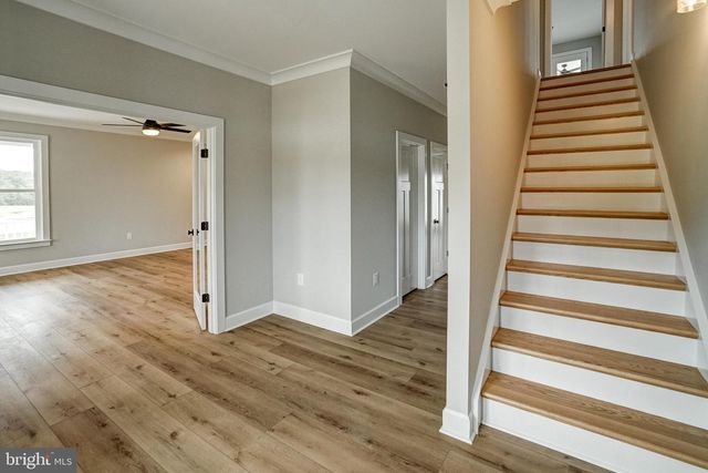 211 ESTES LN, Mineral, VA 23117