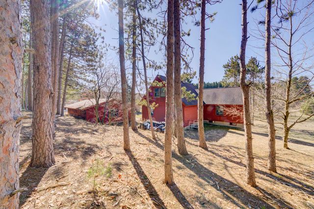 7556 Kingsley Road, Paradise Twp, MI 49649