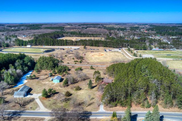 7556 Kingsley Road, Paradise Twp, MI 49649