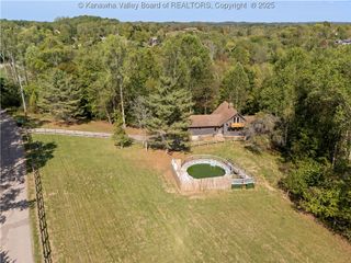 34 Thoroughbred Road, Scott Depot, WV 25560