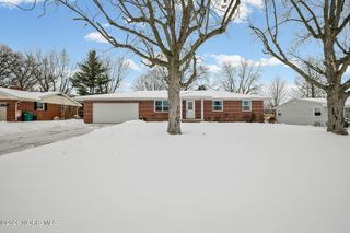 707 Winterhaven Drive, Findlay, OH 45840