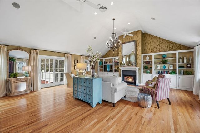 78 North Street, North Reading, MA 01864