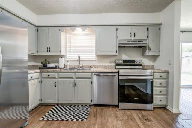 1313 Keystone Lane, Norman, OK 73071