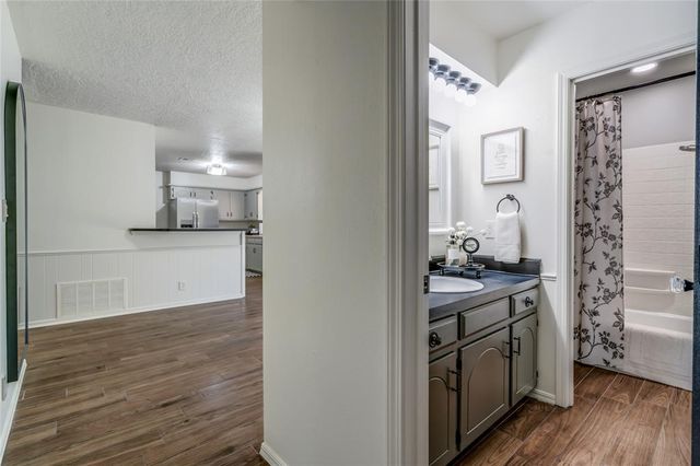 1313 Keystone Lane, Norman, OK 73071