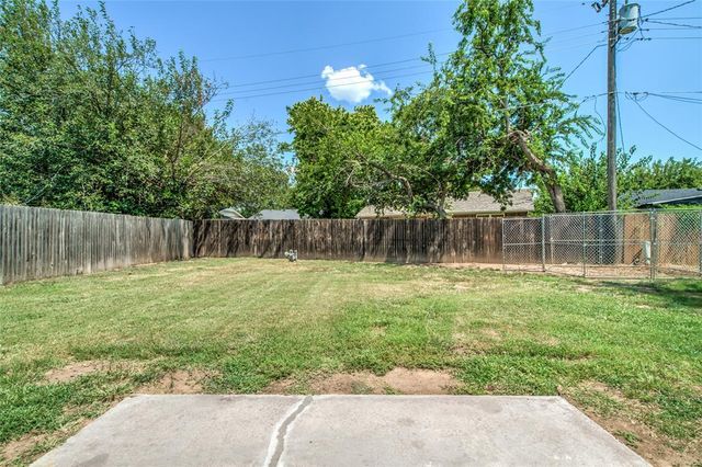1313 Keystone Lane, Norman, OK 73071