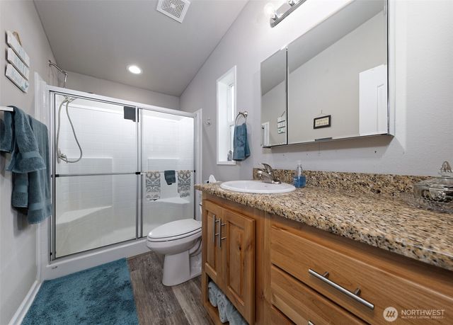21 NE Shore Place, Tahuya, WA 98588