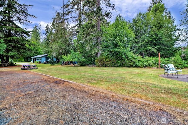 21 NE Shore Place, Tahuya, WA 98588