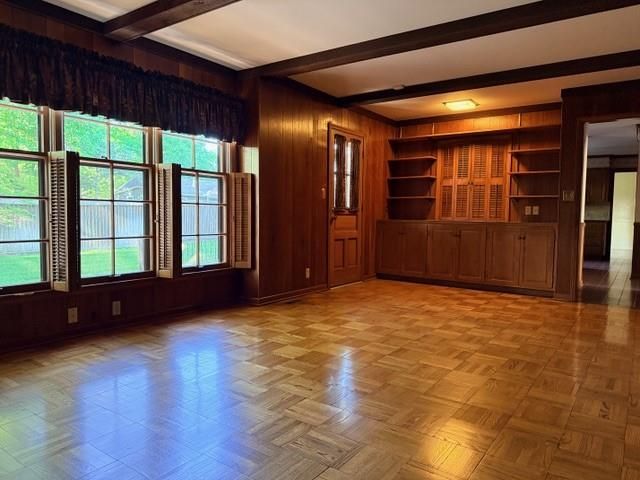 2806 Schwarz Road, Lawrence, KS 66049