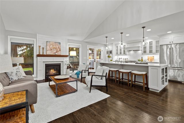 13830 173rd Avenue NE, Redmond, WA 98052