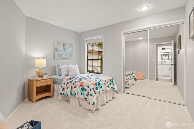 13830 173rd Avenue NE, Redmond, WA 98052